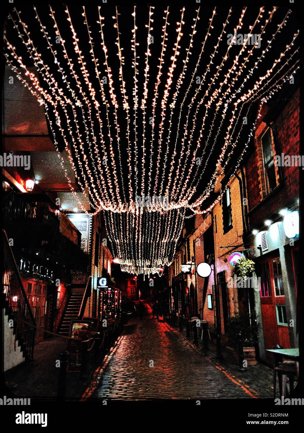 Lumières dans Ashton Lane, West End de Glasgow Banque D'Images