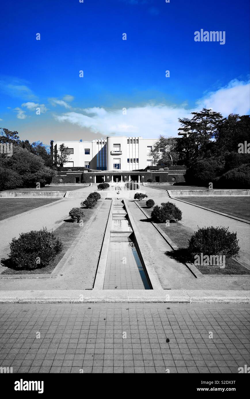 Maison Art déco à Lisbonne avec jardin Banque D'Images