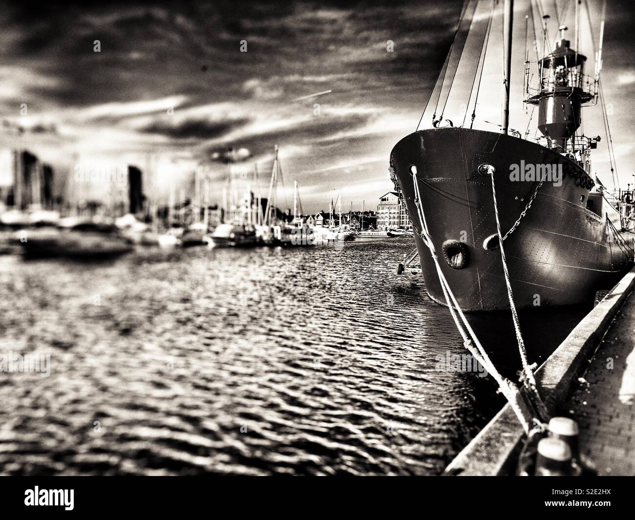 Le navire qui a secoué - Image de stock capturée avec un smartphone