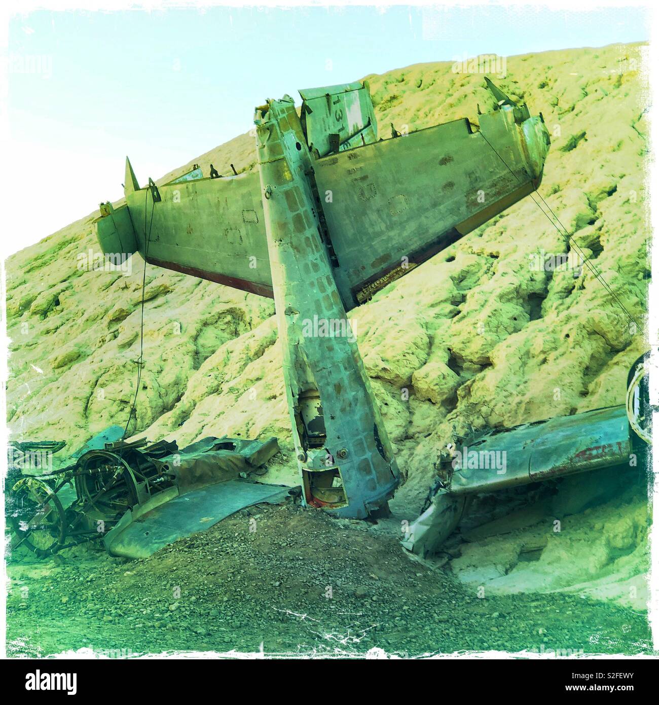 Vieux crash d'avion a atterri dans le désert Banque D'Images