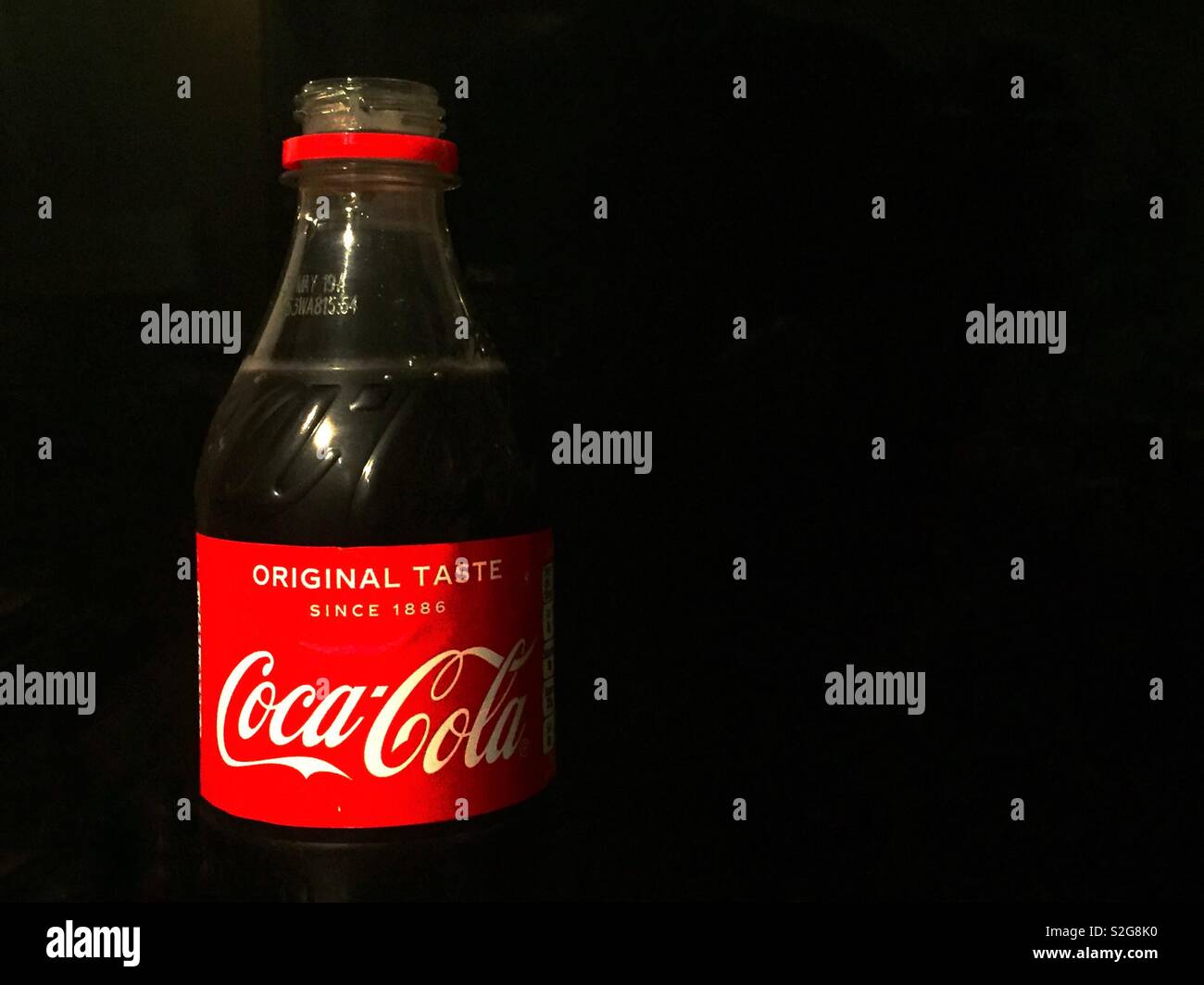 Cola Rouge Coca Cola Rouge Banque d'image et photos - Alamy