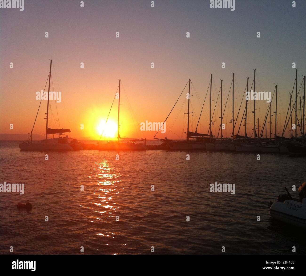 Paysage au coucher du soleil de l'île de Naxos Cyclades Grèce - Image de stock capturée avec un smartphone