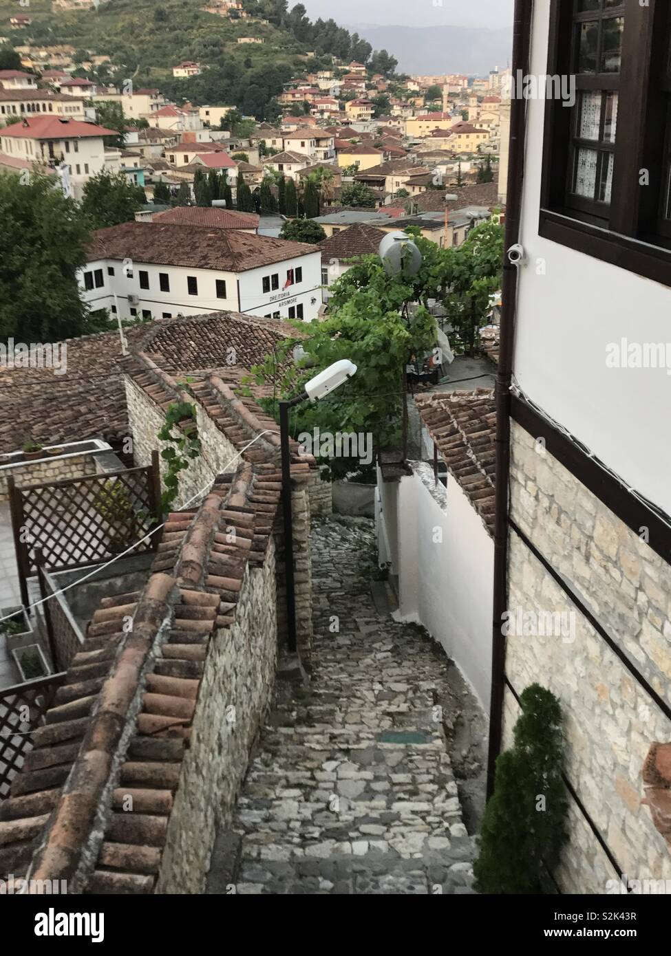 Berat, vue sur la ville, site du patrimoine mondial de l'Unesco en 2008, composé d'un style d'architecture unique Banque D'Images