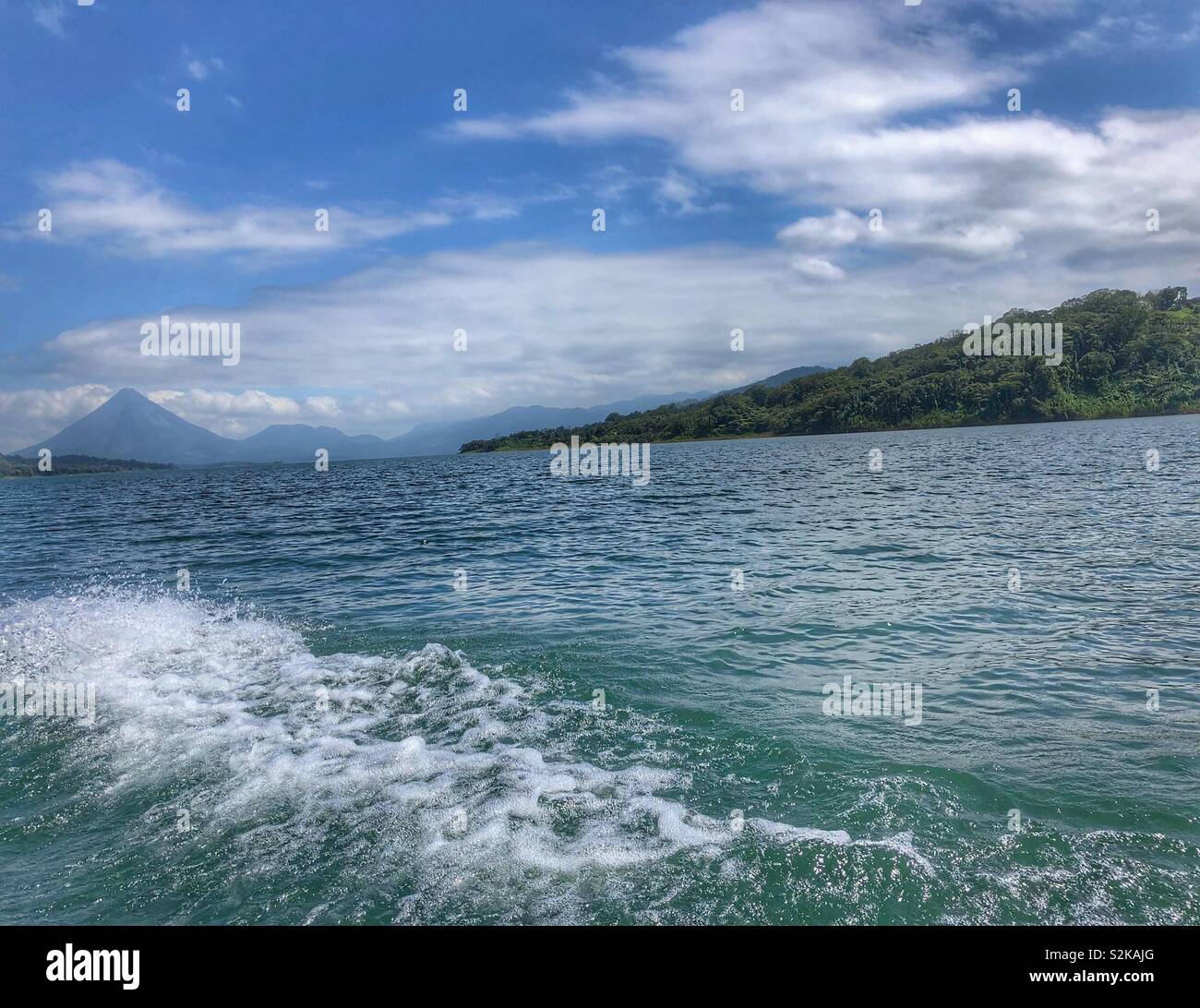 Lago Arenal au Costa Rica. Banque D'Images