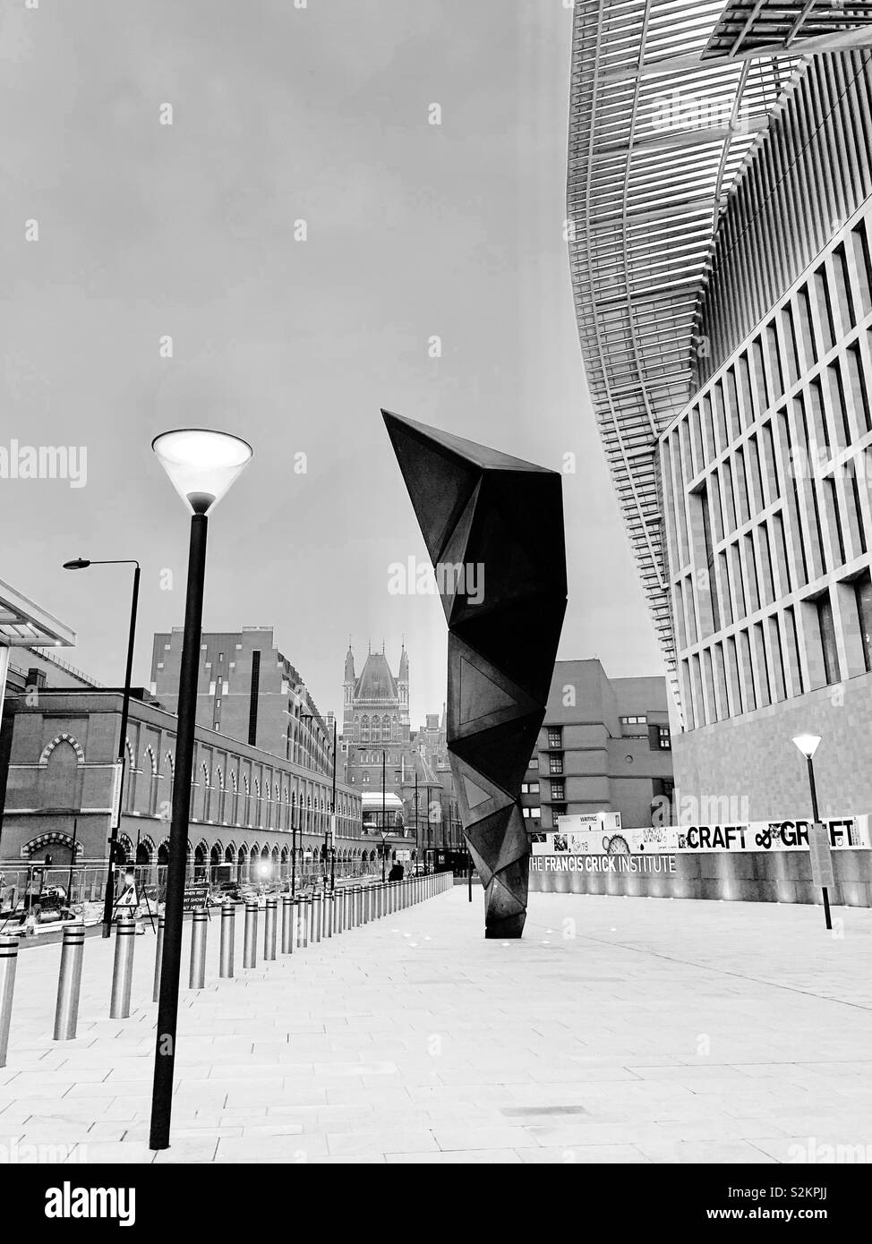 Londres, UK - 7 Avril 2019 : Francis Crick l'Institut. - Image de stock capturée avec un smartphone Londres, UK - 7 Avril 2019 : Francis Crick l'Institut. - Image de stock capturée avec un smartphone