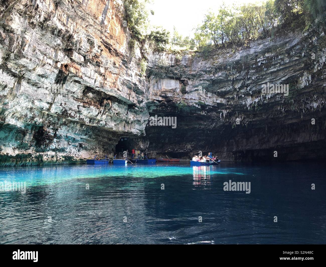 Melissini et grotte de Céphalonie. Lac souterrain Banque D'Images