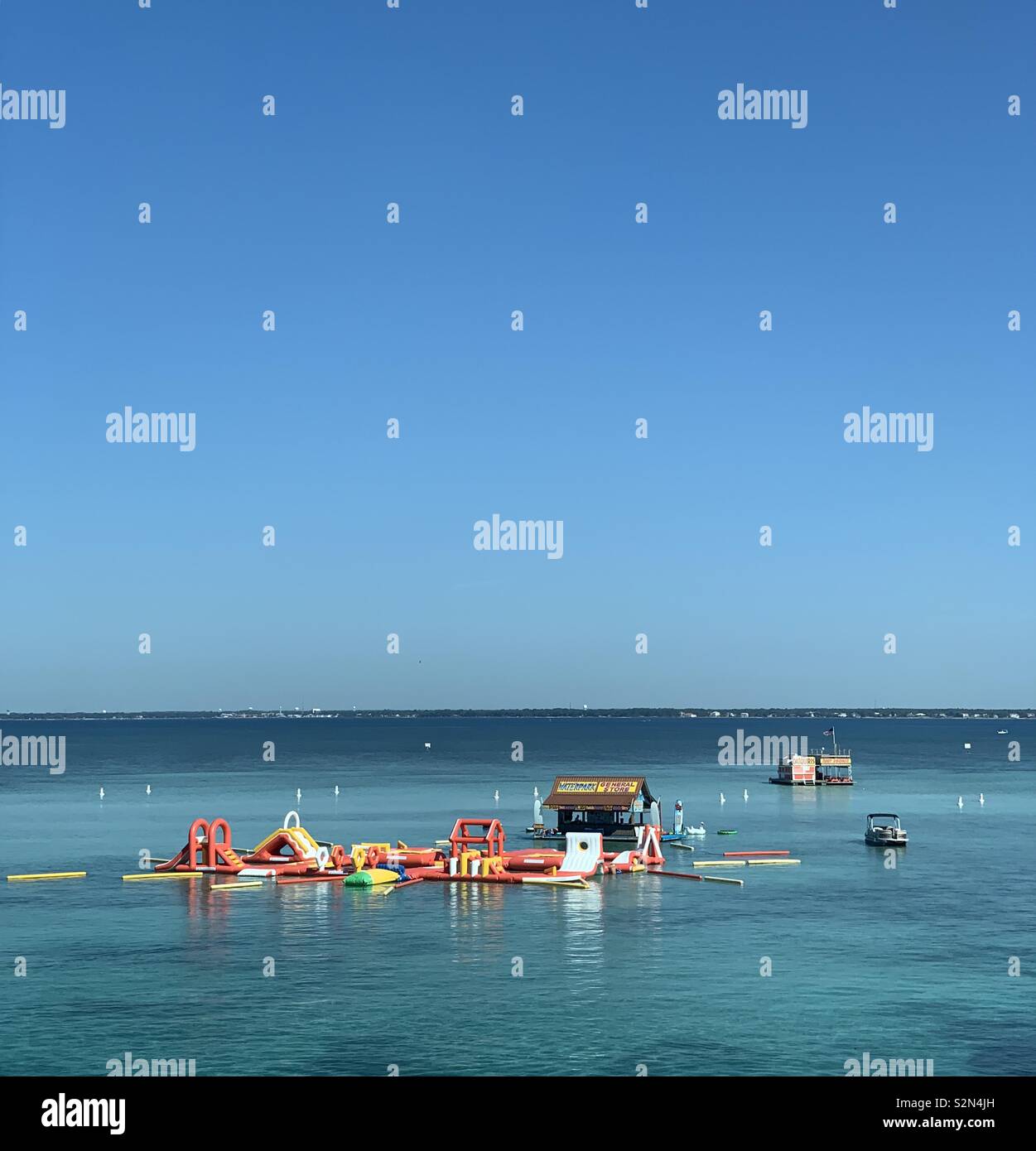 Dispositif de l'eau avec des toboggans et d'aventure fun l'île du Crabe, Destin Florida Banque D'Images