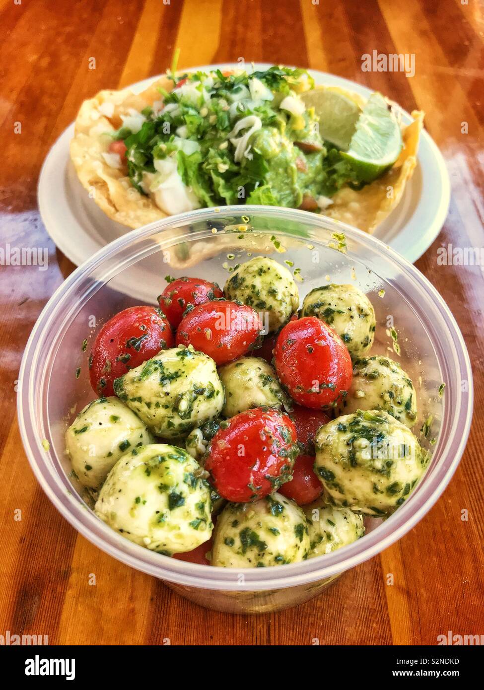 Et Bocconcini salade taco Banque D'Images