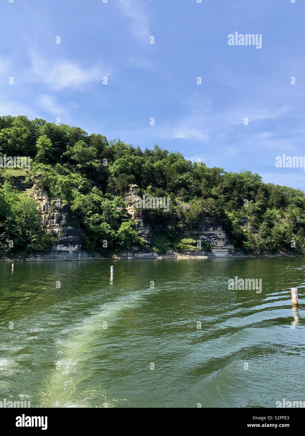 Service d'un bateau - Image de stock capturée avec un smartphone