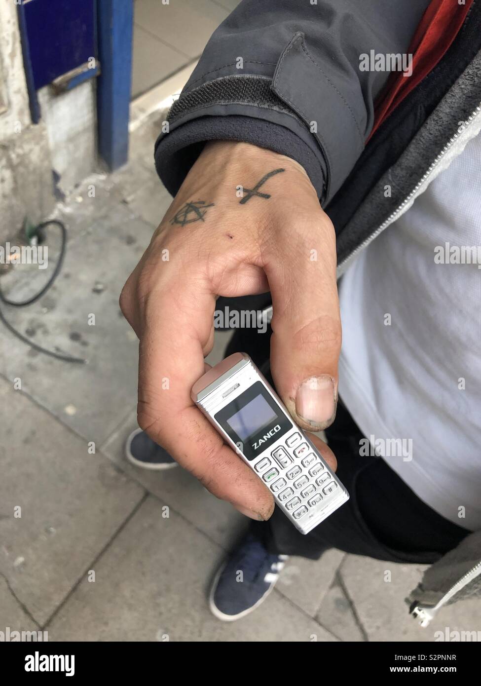 Téléphone mobile Prison Photo Stock - Alamy