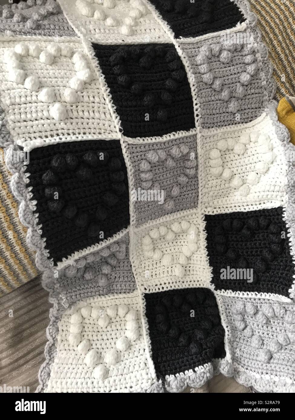 Couverture Bebe Coeurs Au Crochet Photo Stock Alamy