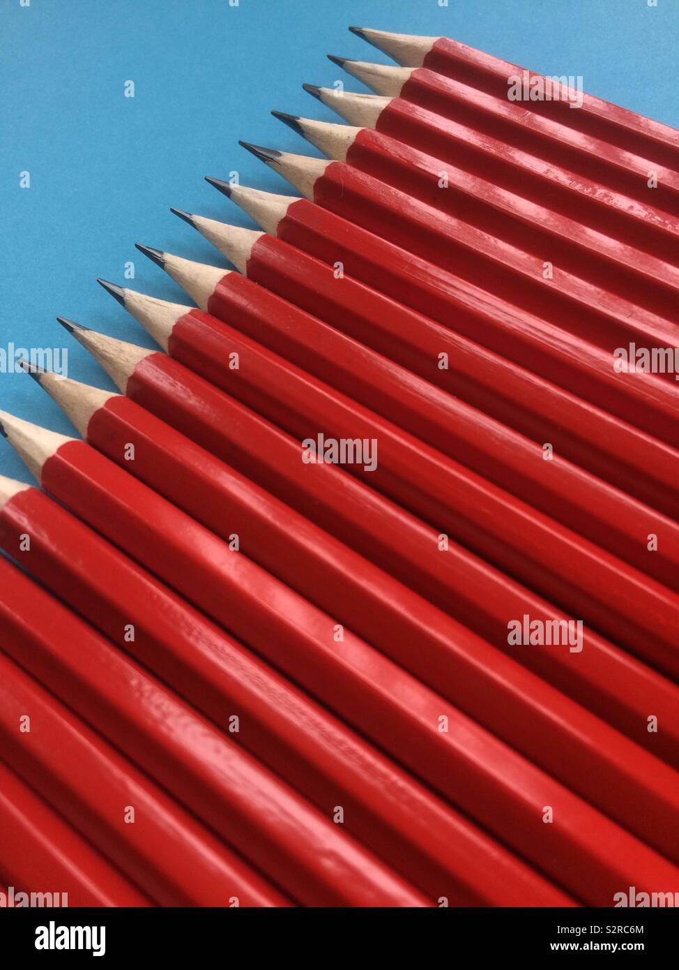 Close-up de matières de crayons graphite rouge Banque D'Images