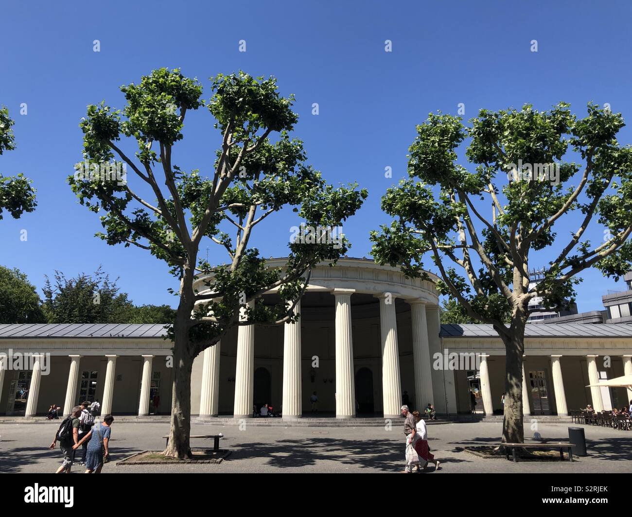 Une photo de l'un des yeux de Aix-la-Chapelle : Les accueilset les adieux Elisenbrunnen Banque D'Images