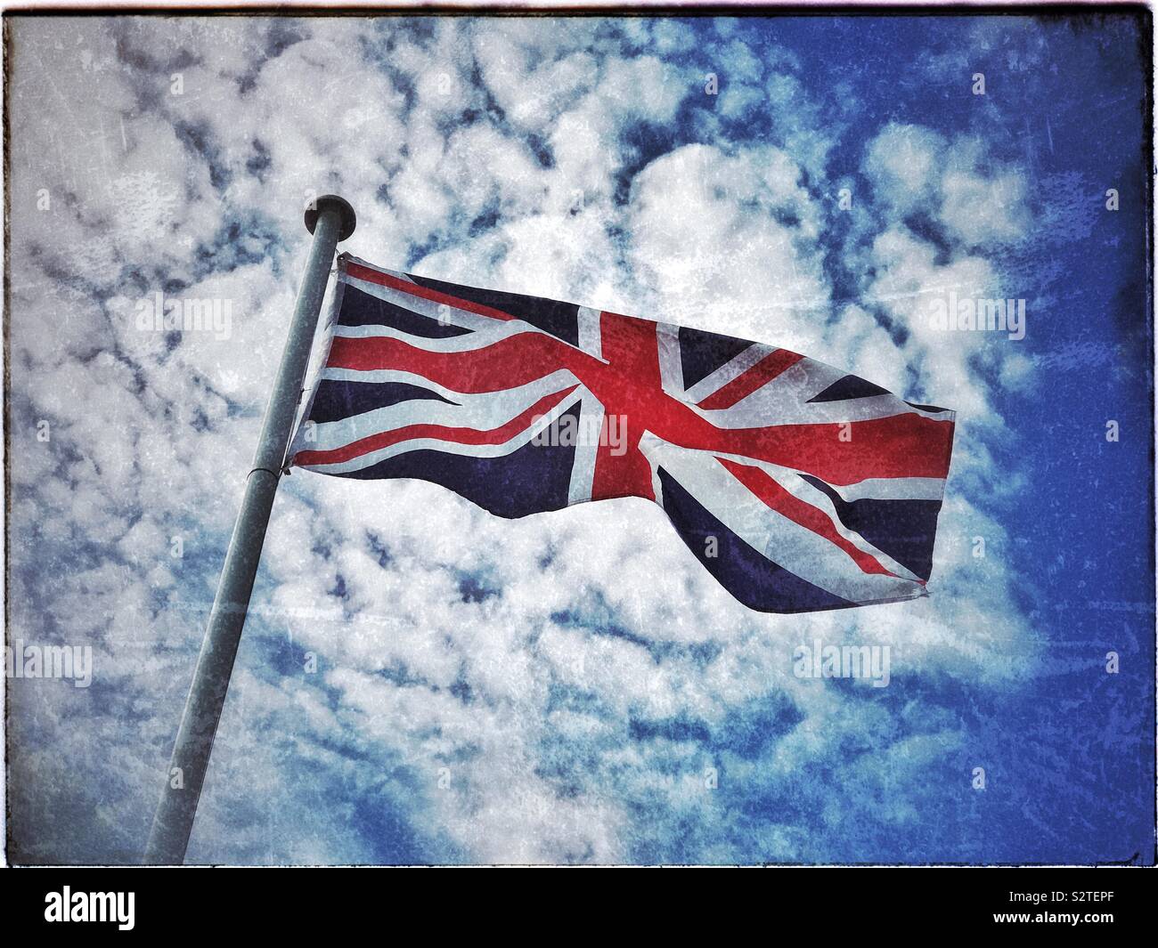 Le pavillon du Royaume-Uni. Savoir que l'Union Jack et peut-être le drapeau de l'Union européenne. Crédits photos - © COLIN HOSKINS. - Image de stock capturée avec un smartphone