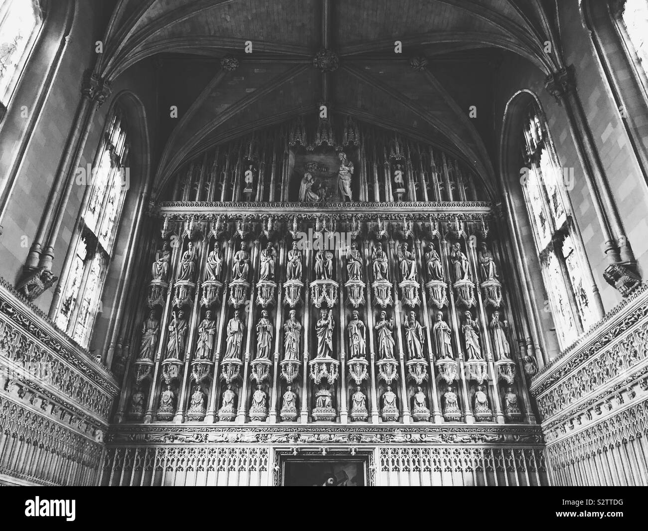 Belle église à l'intérieur des murs décorés de Magdalen College, Oxford Banque D'Images