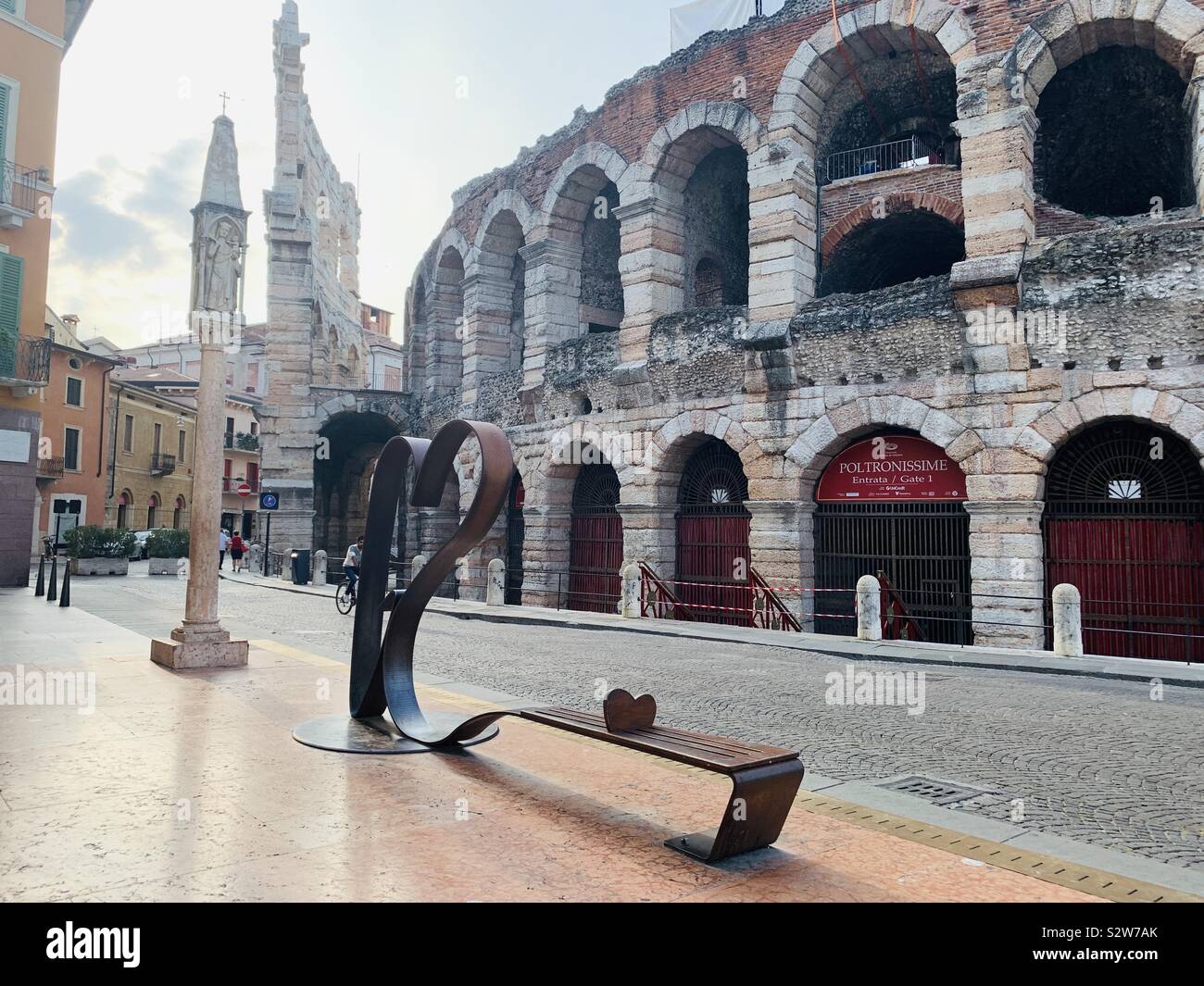 Siège amoureux à Vérone Italie - prises avec l'iPhone XS Max Banque D'Images