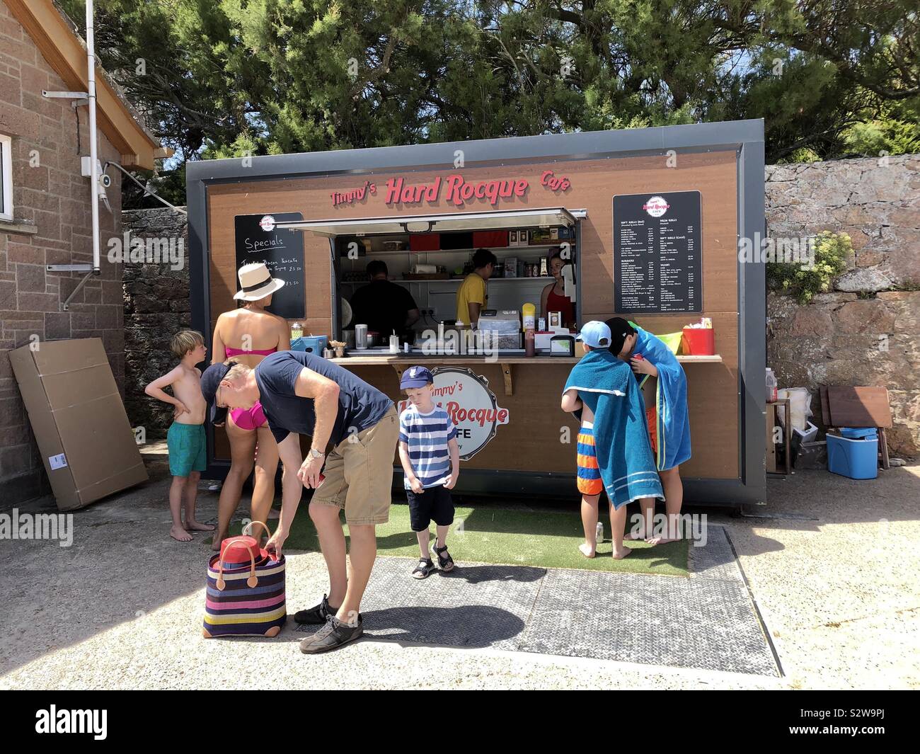 Café à la rocque Harbour à Jersey, Channel Islands Banque D'Images