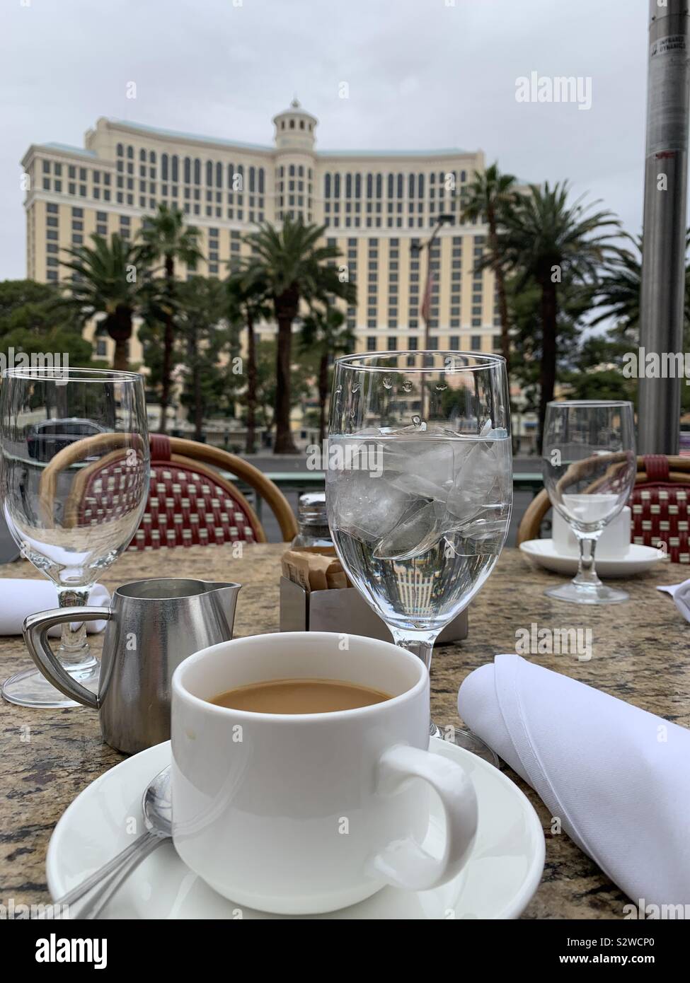 Petit-déjeuner à l'Paris Las Vegas Photo Stock - Alamy