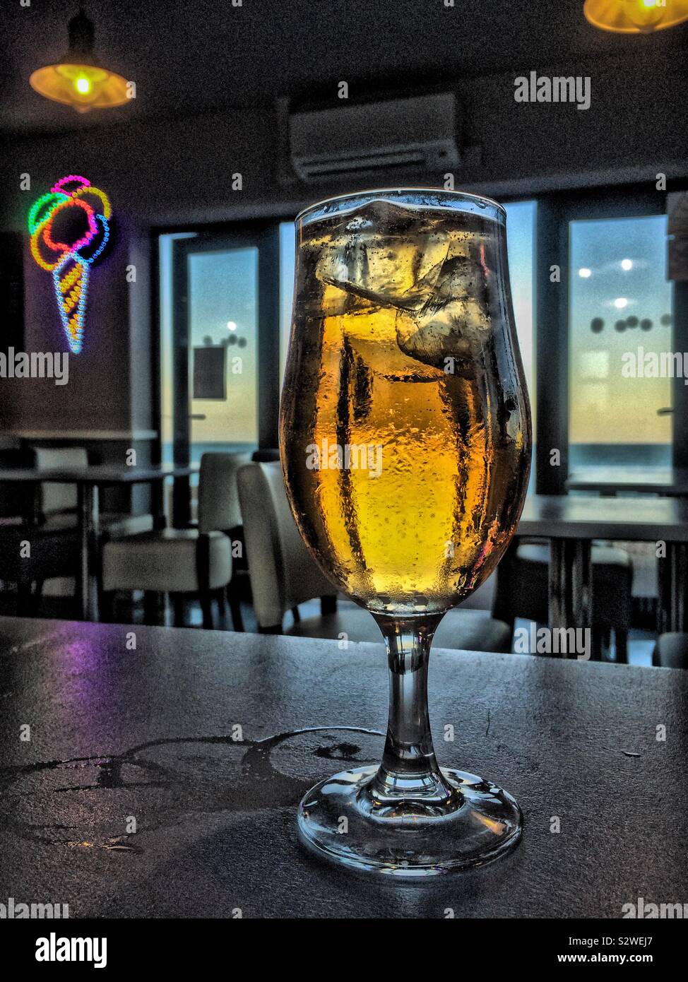 Par la mer de cidre - Image de stock capturée avec un smartphone