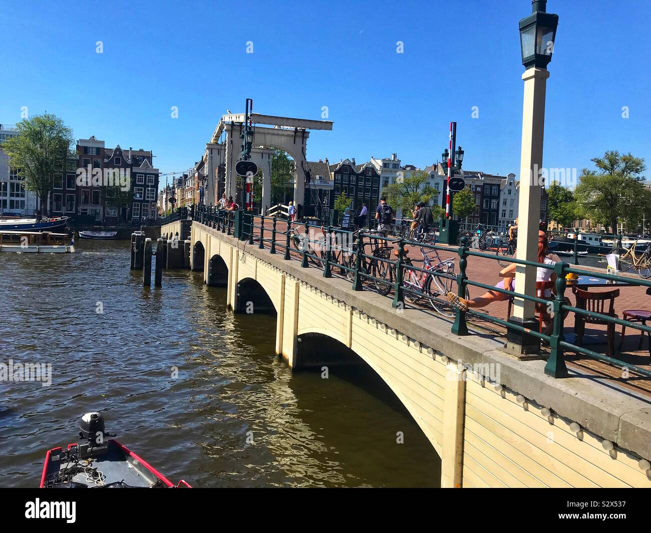 Skinny bridge Amsterdam - Image de stock capturée avec un smartphone