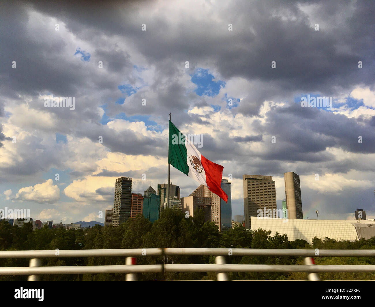 Bandera de mexico Banque de photographies et d’images à haute ...