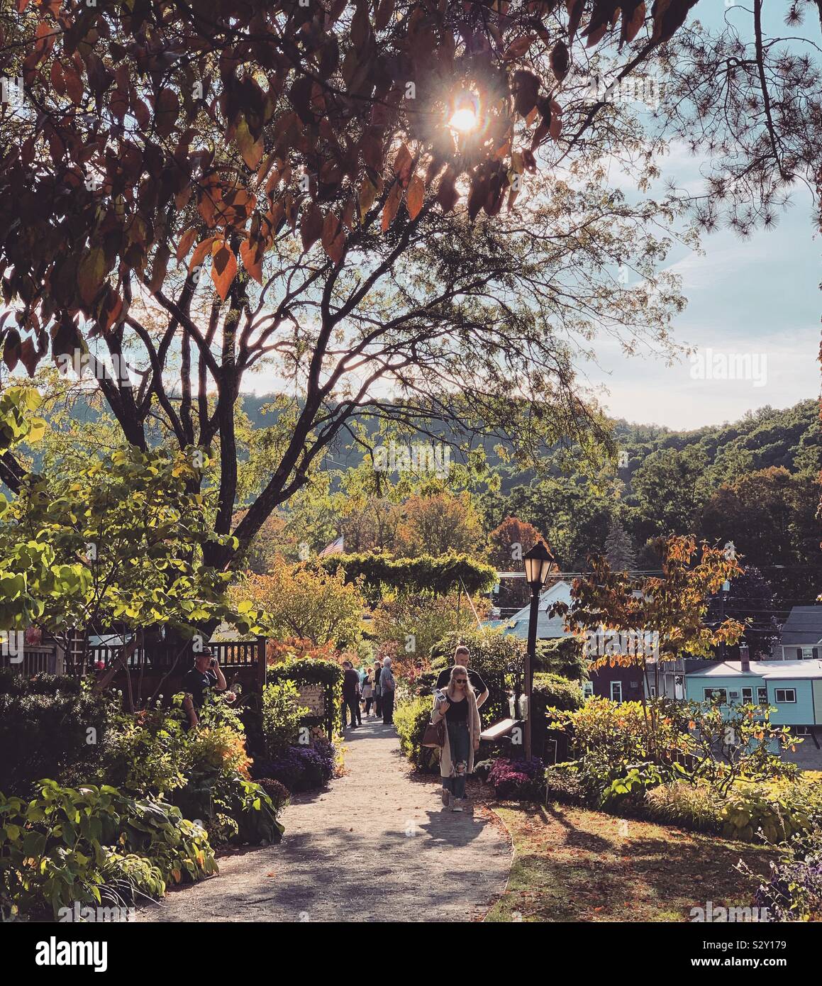 Septembre sur le pont de fleurs, de Shelburne Falls, Massachusetts, United States Banque D'Images