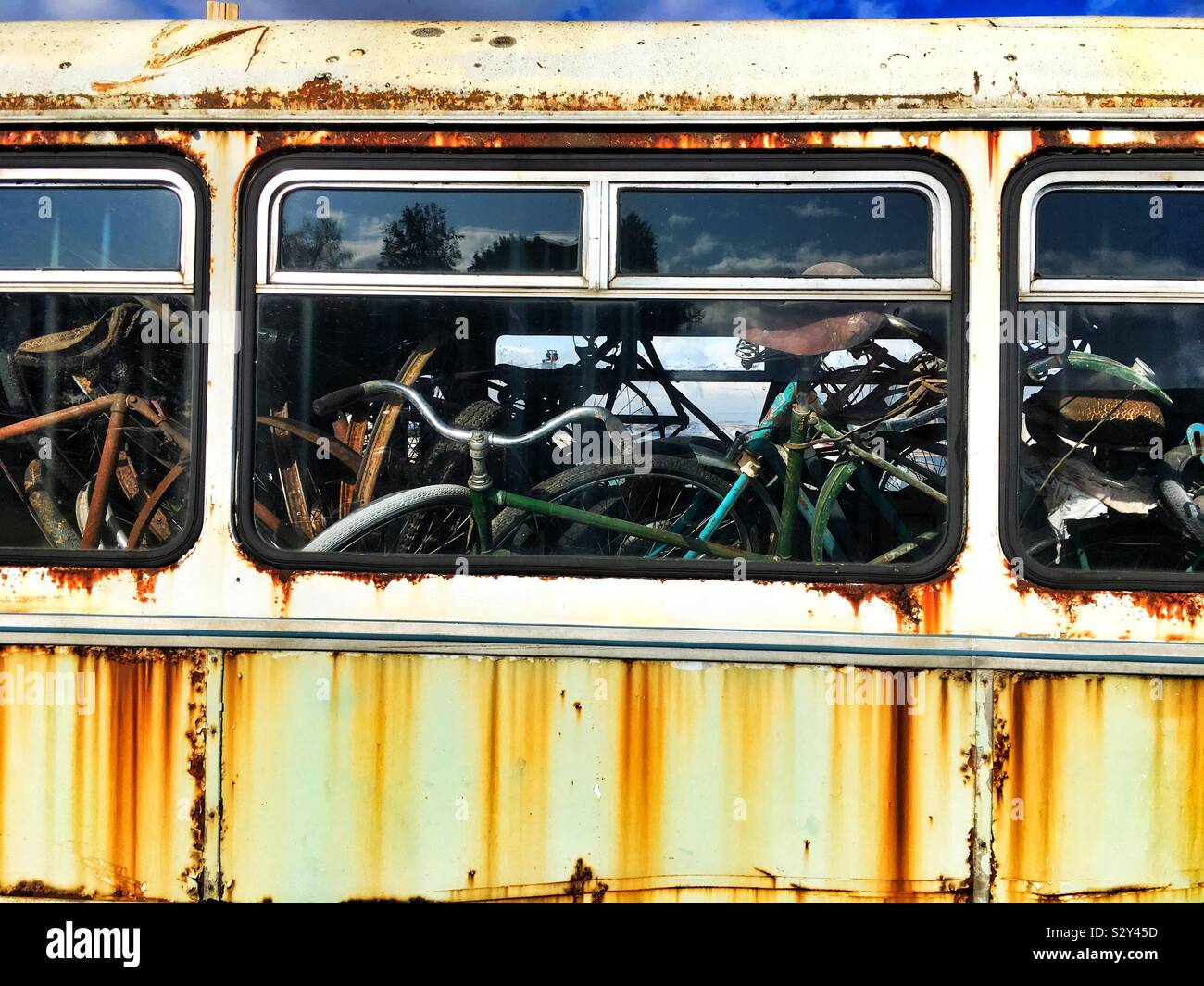 Musée de véhicules soviétique, JÄRVA-JAANI, Estonie - Image de stock capturée avec un smartphone