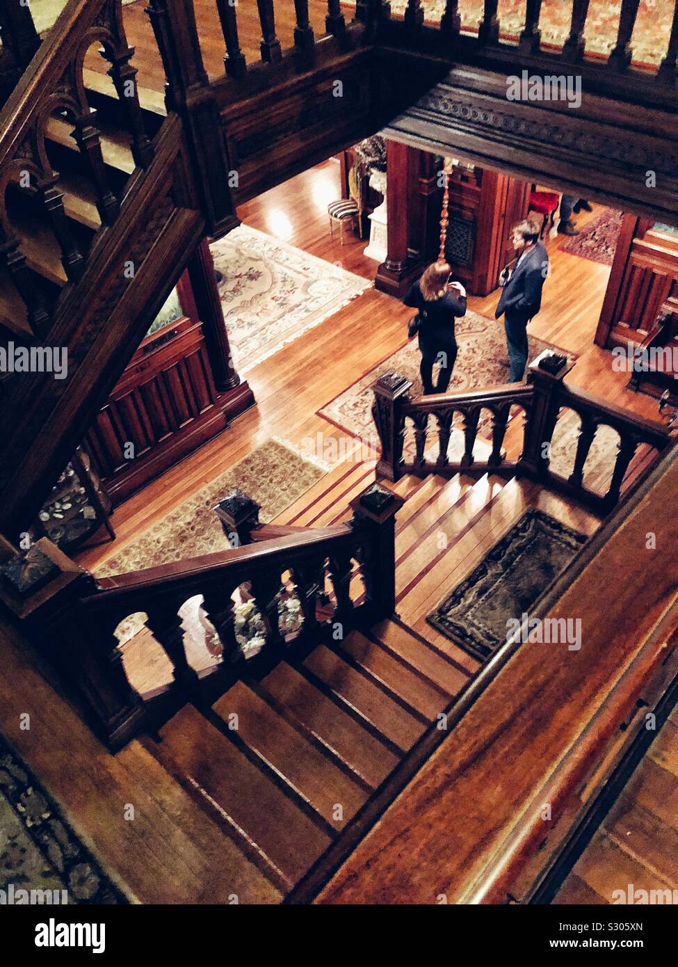 L'intérieur de l'ancien hôtel particulier à St Louis - Image de stock capturée avec un smartphone