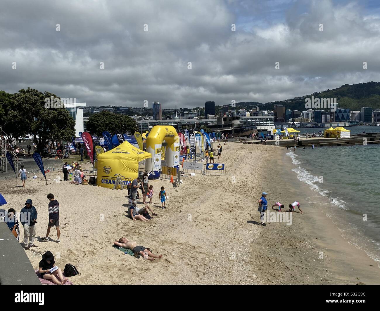 Course De Nage Dans L'Océan De Wellington - Image de stock capturée avec un smartphone