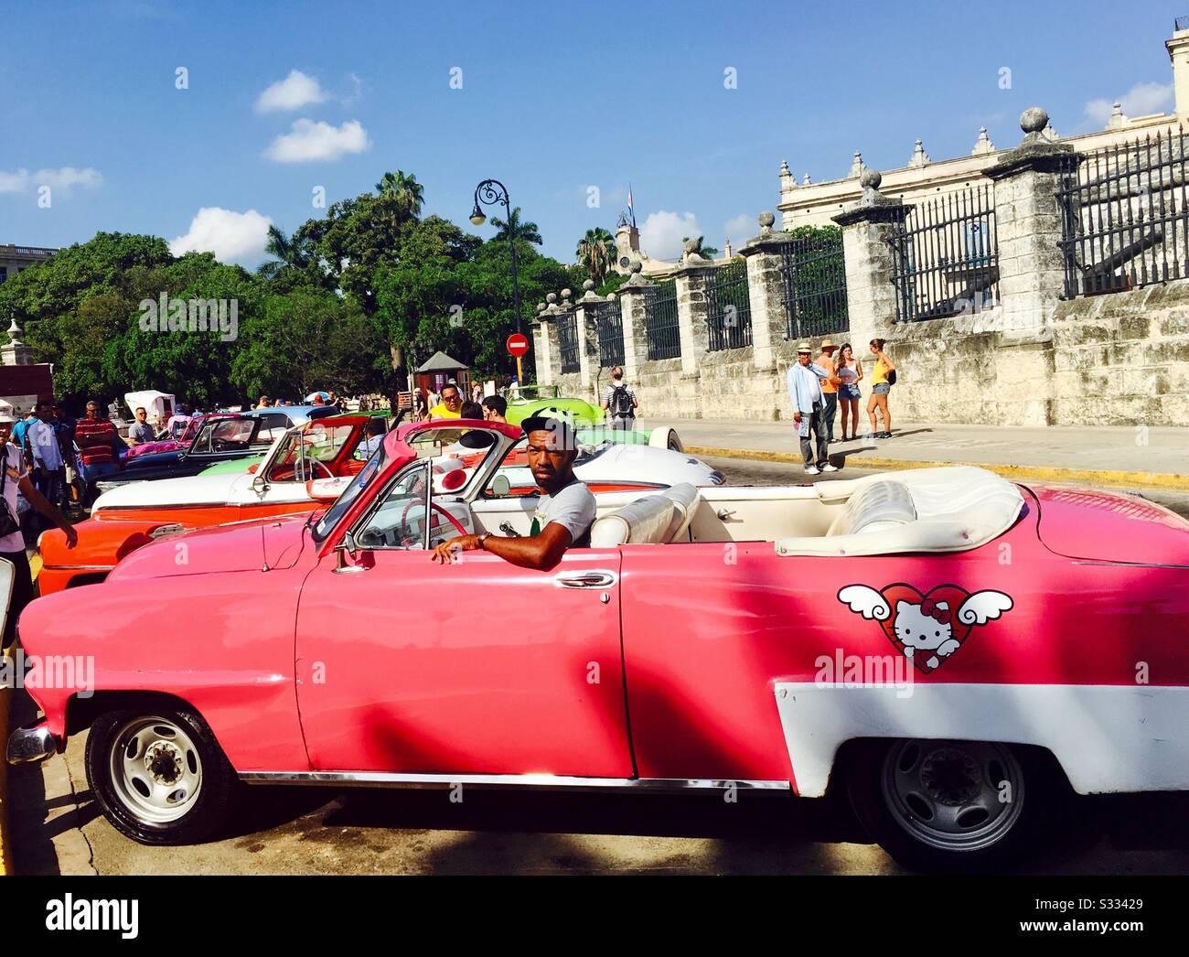 Belles et élégantes voitures américaines des années 1950 à la Havane, Cuba. Banque D'Images