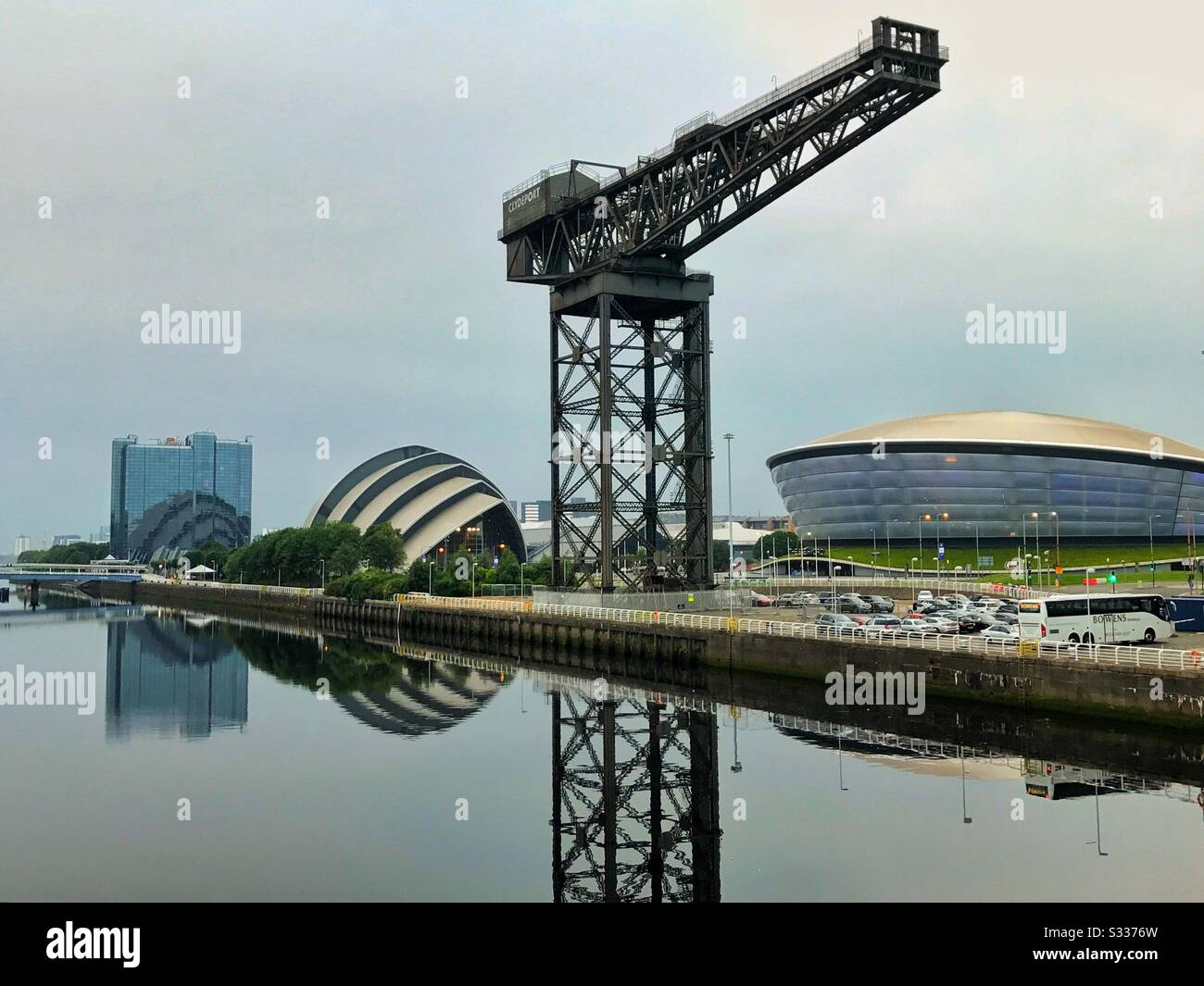 Clyde Auditorium (Armadillo), Finneston Crane et SSE Hydro, qui fait partie du Scottish Event Campus, sur la rivière Clyde à Glasgow, Écosse. Banque D'Images