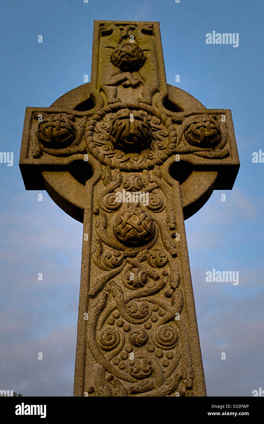 Croix Celtique À La Nécropole De Glasgow, Écosse. Banque D'Images