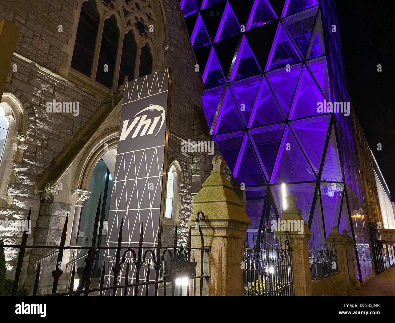 L'ISV, immeuble de bureaux d'assurance maladie volontaire à Abbey Street, Dublin, Irlande situé dans une ancienne église, Banque D'Images