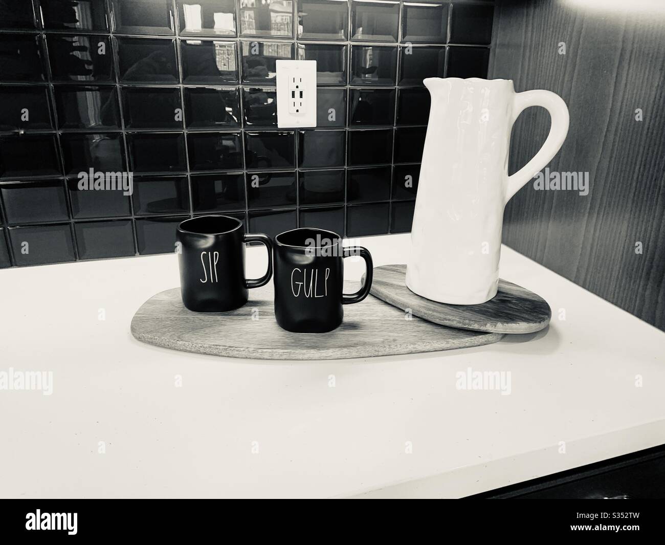 Tasses à café dans la cuisine Banque D'Images