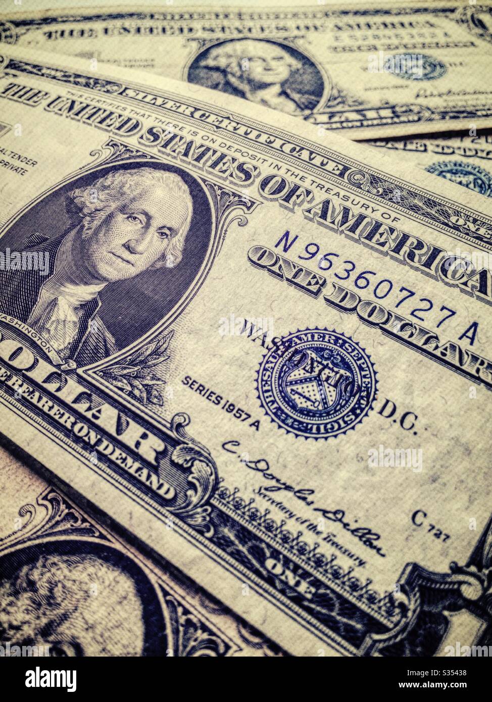 Certificat argent d'un dollar, série 1957 A, États-Unis - Image de stock capturée avec un smartphone