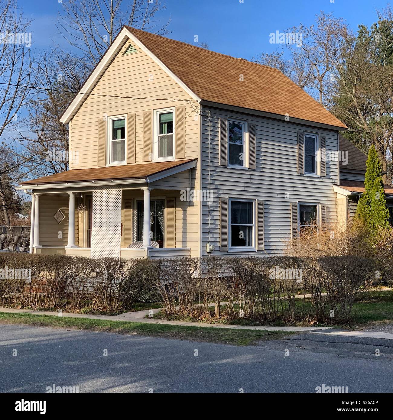 Une maison à Greenfield, Massachusetts, États-Unis - Image de stock capturée avec un smartphone