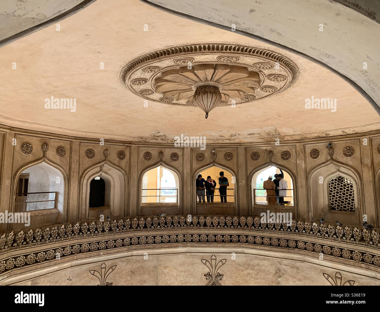 L'intérieur de Charminar à Hyderabad, Telangana, Inde Banque D'Images