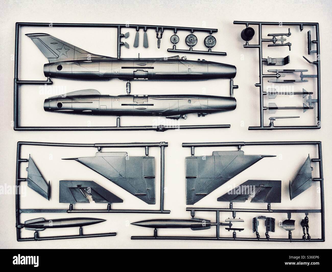 Kit d'avion pour modèle MIG 21 1/72 - Image de stock capturée avec un smartphone