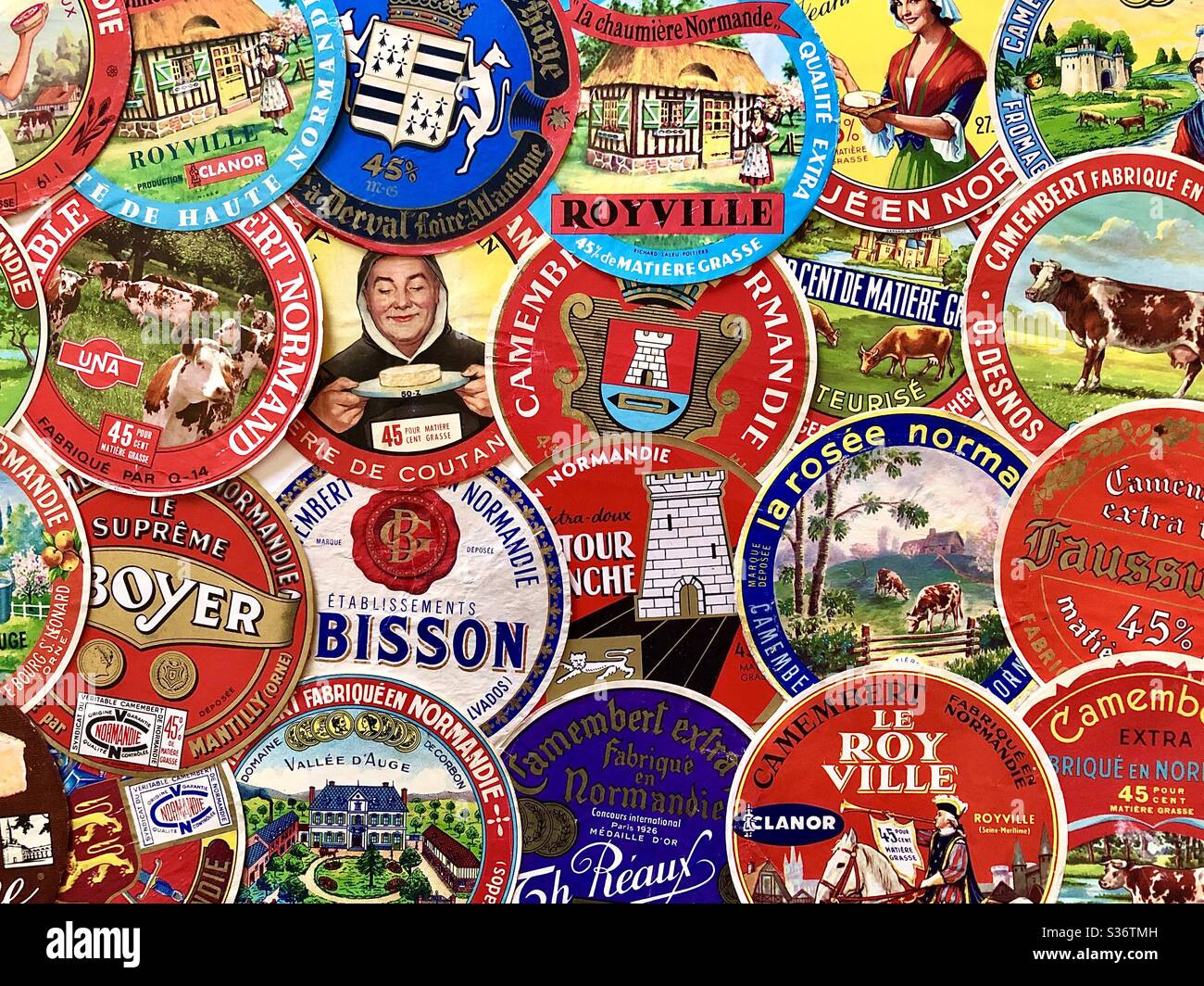 Lot D'étiquettes De Camembert Anciennes Authou Eure Lachapelle Aux Pots Isigny Lillebonne Cauny