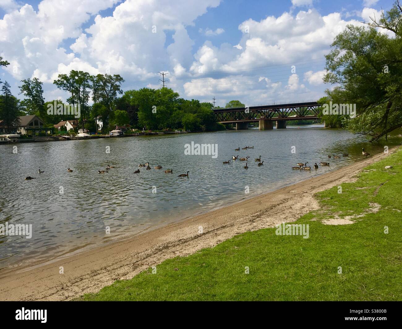 Pont sur la rivière Fox à Fox RiverGrove Illinois, États-Unis Banque D'Images