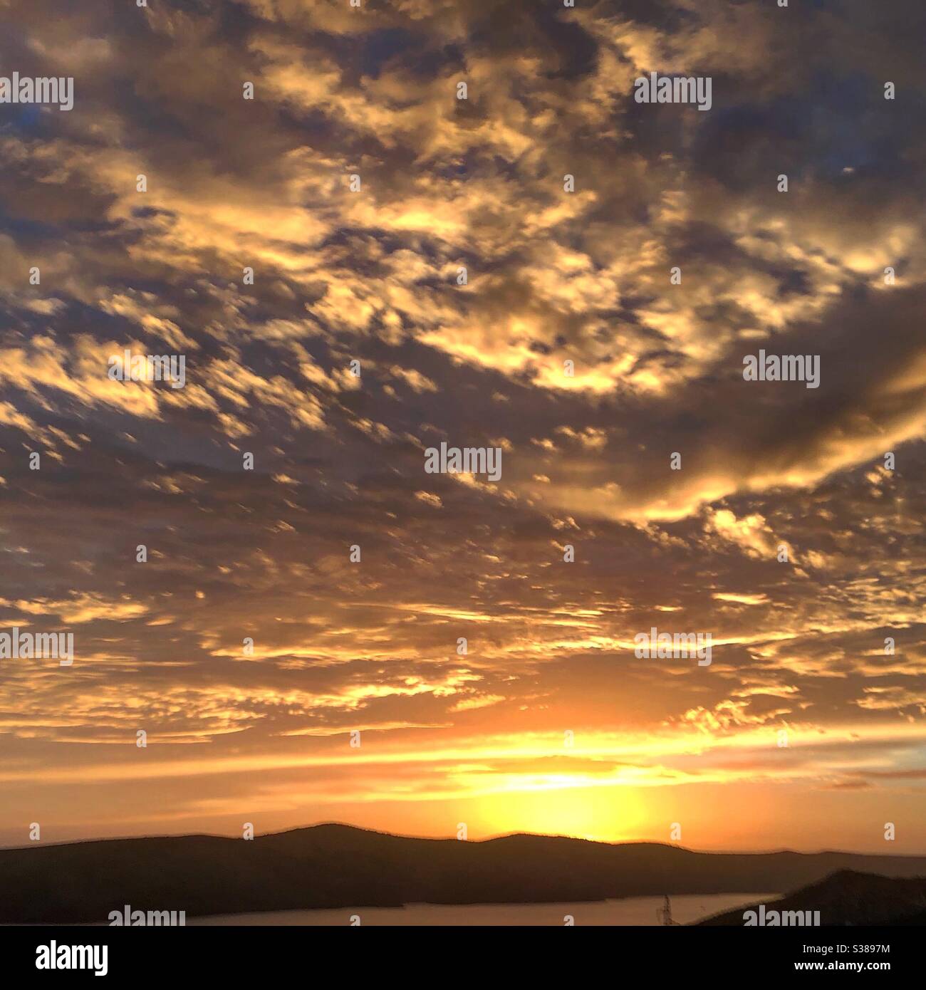 Coucher de soleil à Seget, Croatie Banque D'Images