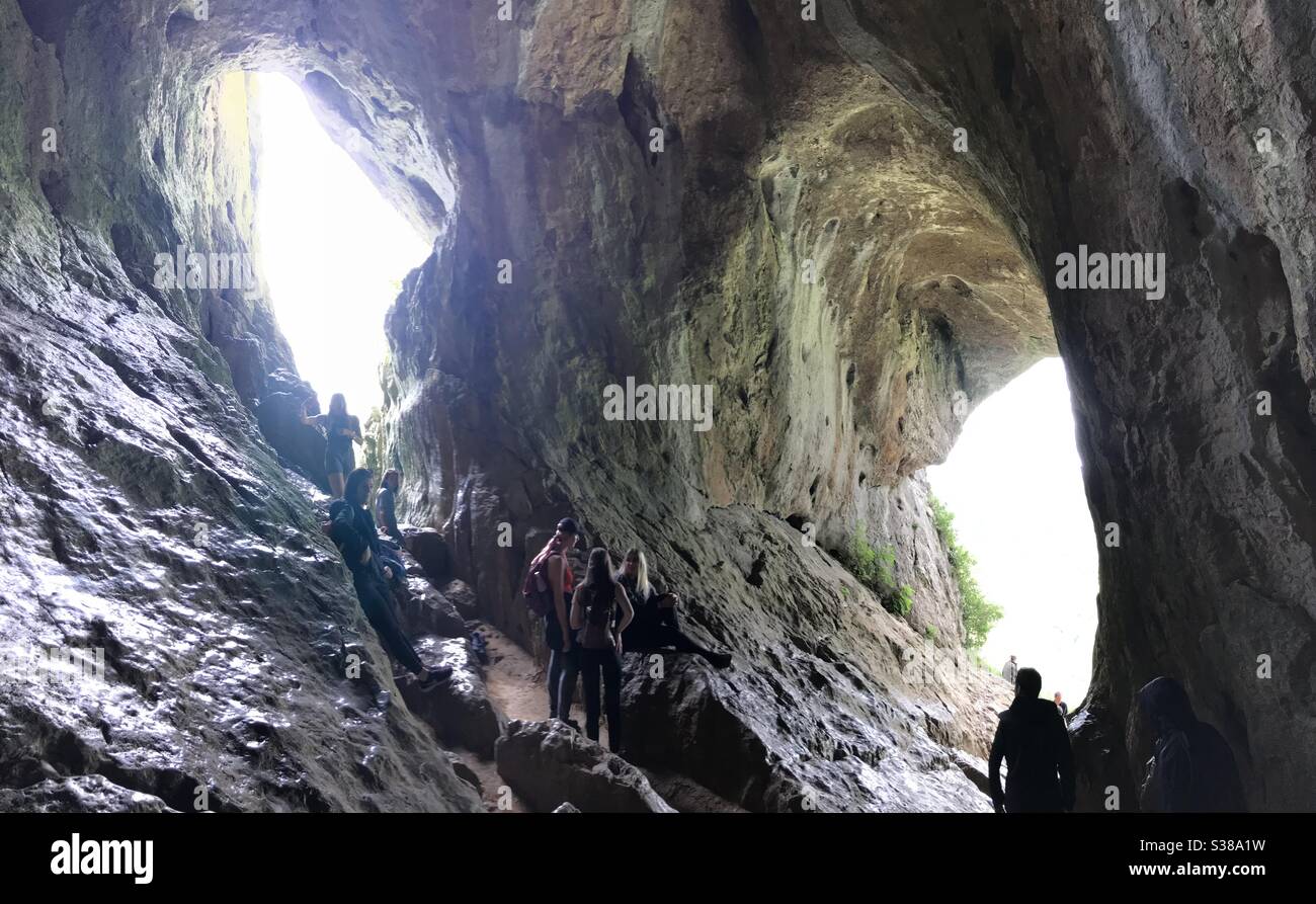 Grotte de Thor dans le Peak District Banque D'Images