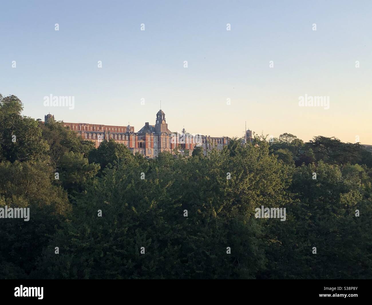 Vue sur le Britannia Royal Naval College de Dartmouth, Devon. Angleterre Banque D'Images