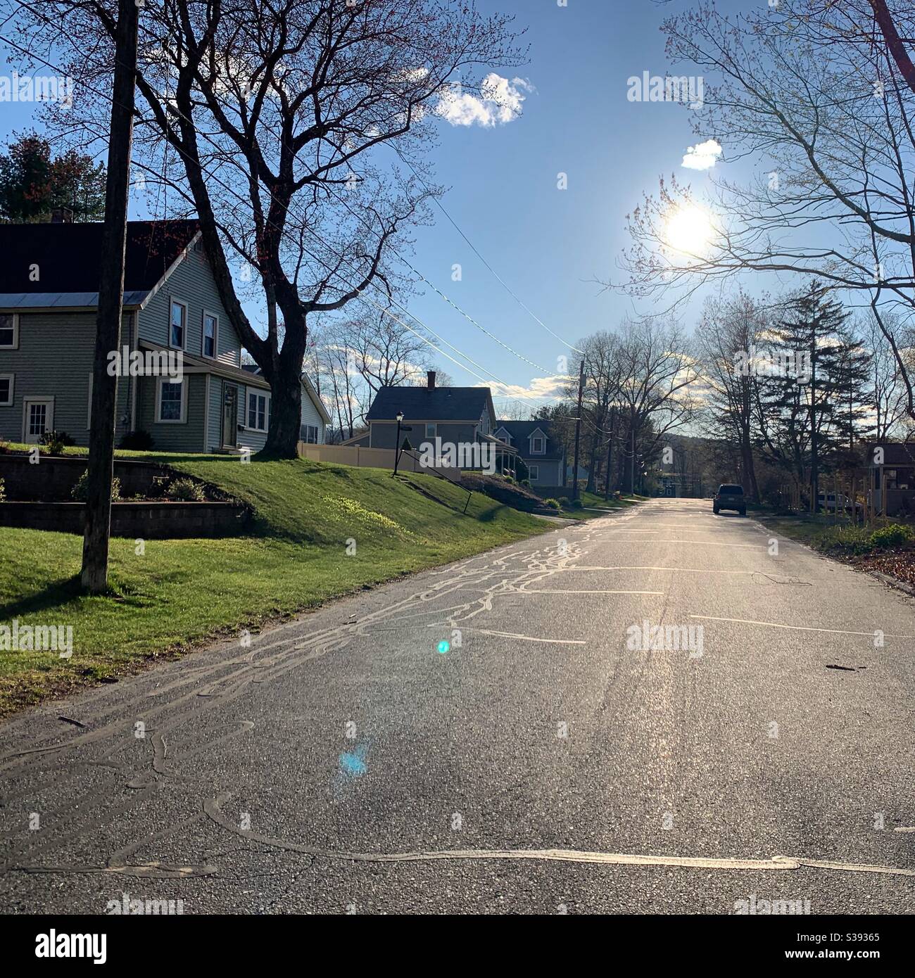 Avril 2020 à Greenfield, Massachusetts, États-Unis - Image de stock capturée avec un smartphone