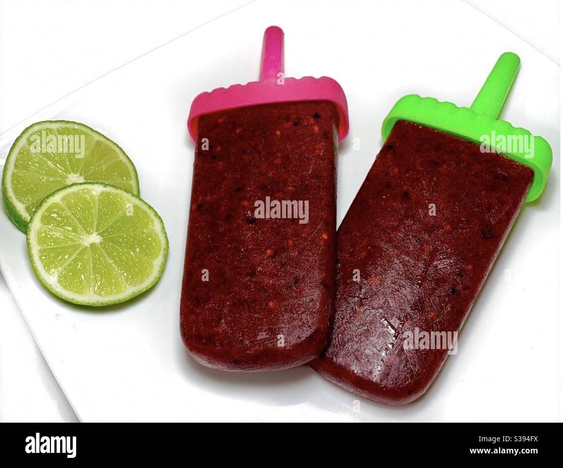 BlackBerry Margarita Popsicles Banque D'Images