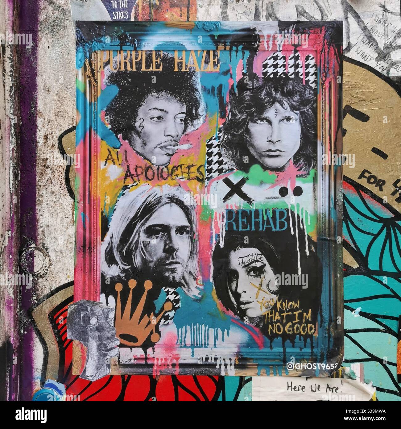 Des portraits de rue de 4 stars du rock sont morts au 28 Jim Morrison , Amy Winehouse Jimi Hendrix Kurt Cobain Banque D'Images