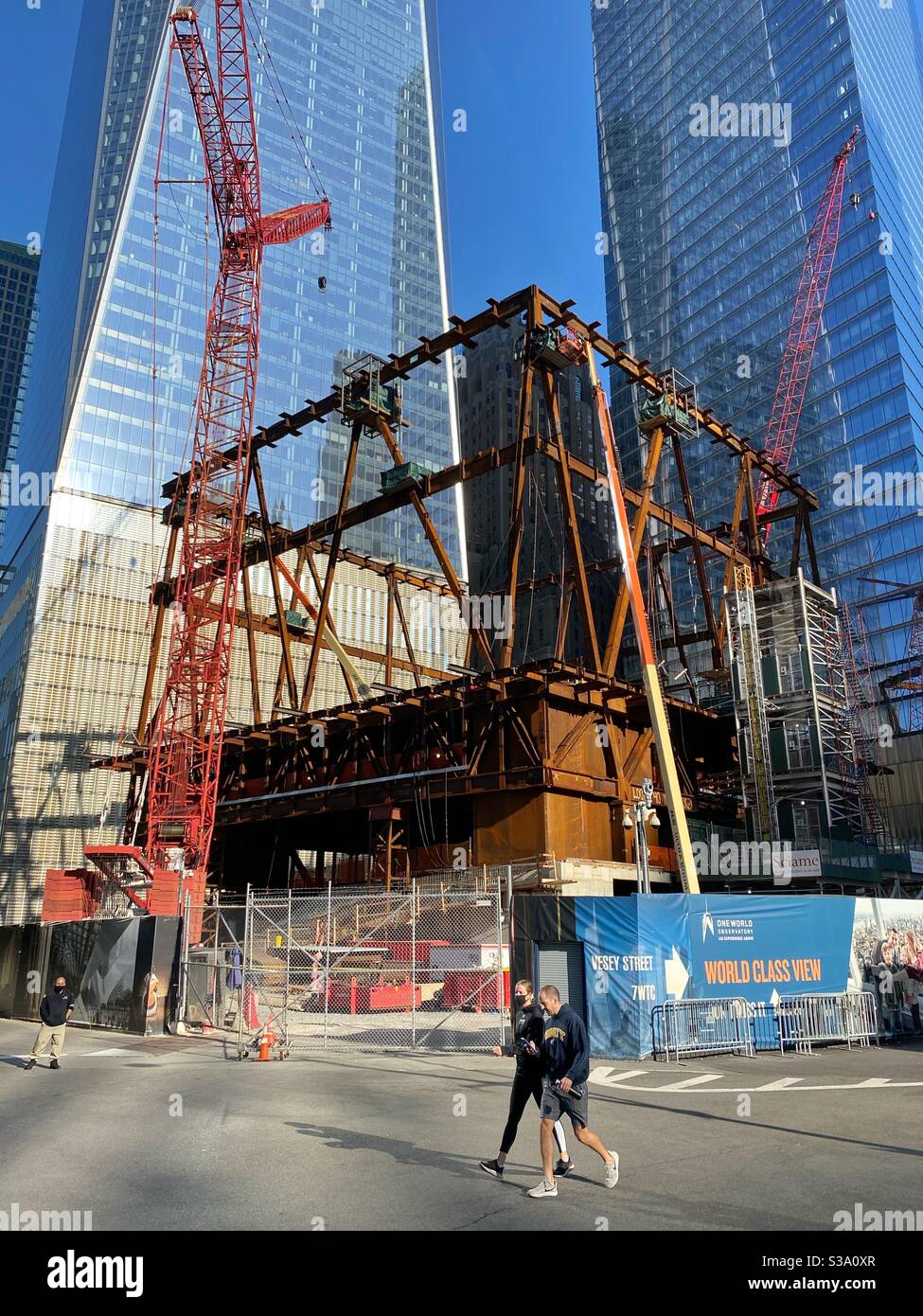 Le Centre des arts de la scène Ronald O. Perelman, World Trade Centre, New York City - Construction - Image de stock capturée avec un smartphone