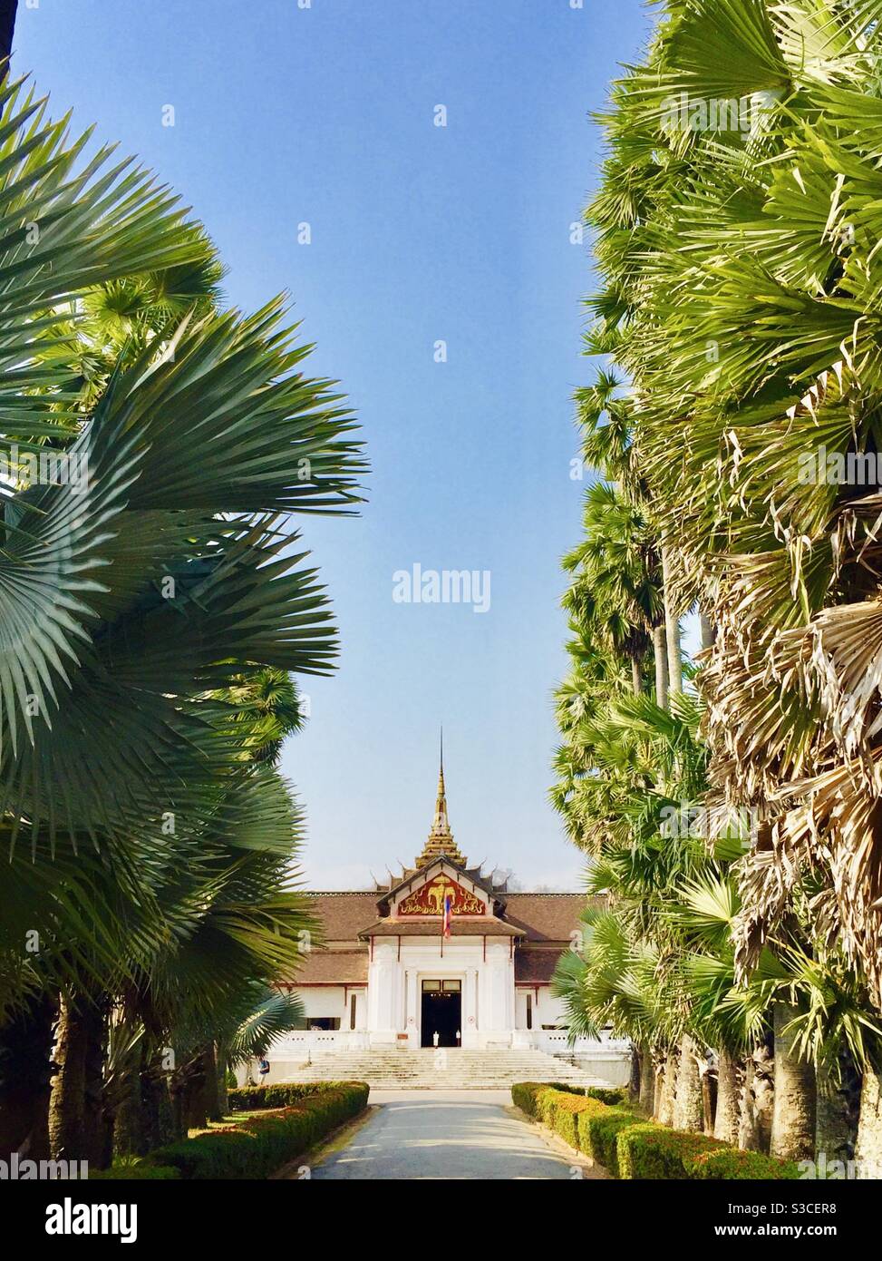 Palais Royal de Luang Prabang au Laos - Image de stock capturée avec un smartphone