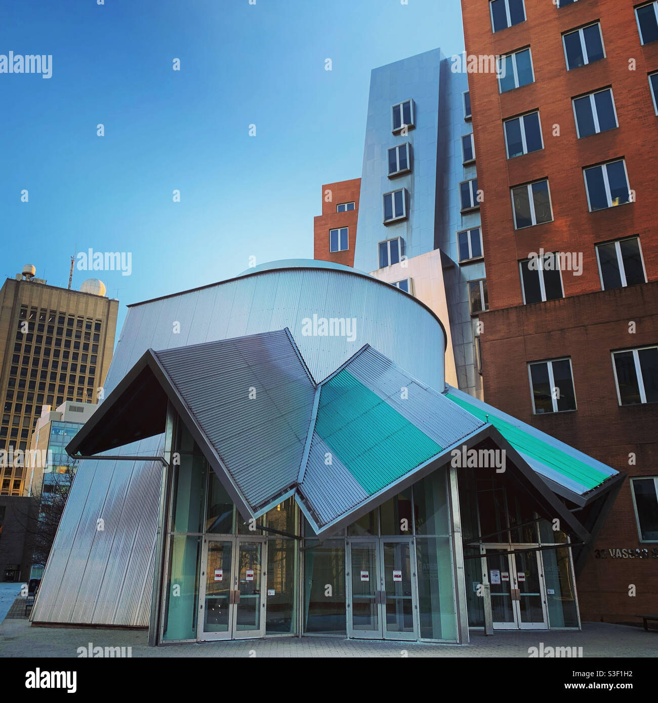 The Ray and Maria Stata Center, Massachusetts Institute of Technology, Cambridge, Massachusetts, États-Unis Banque D'Images