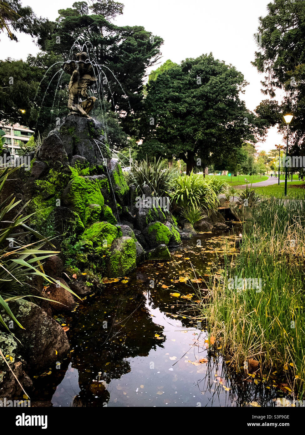 Fontaine à Fitzroy Gardens, East Melbourne, Victoria, Australie Banque D'Images